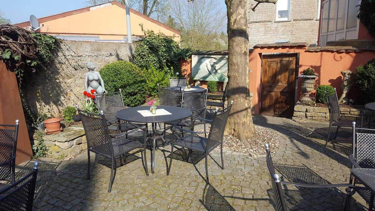 Gasthaus Krone Wiesentheid Exterior foto